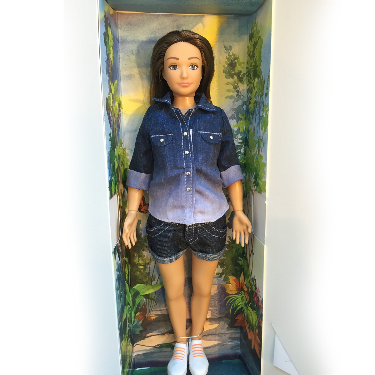 Children's Realistic Mannequins: Fleshtone Molded Hair 5 Year Old Girl -  Arms Behind Back